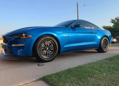 Keizer Wheels - 17-Beurt-F-Black & Machined - On Blue Mustang